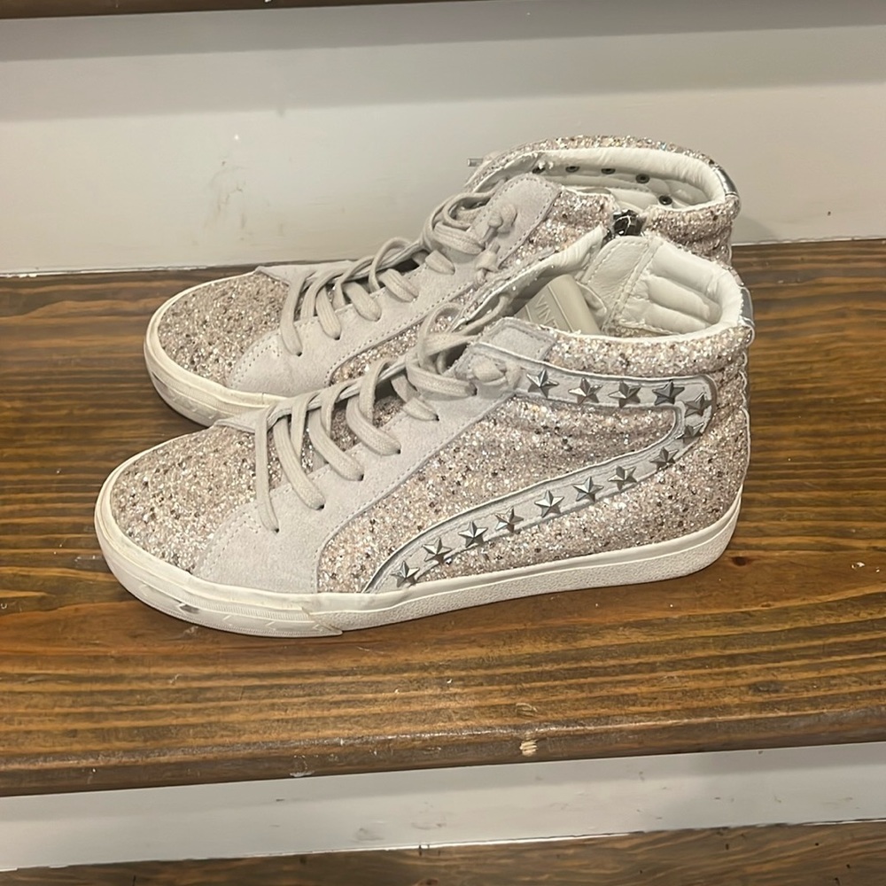 Vintage Havana High Top Sneakers, Size 10